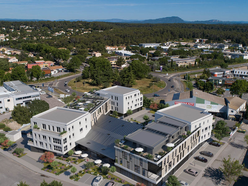 Perspective 3d en intégration photo drone du projet Le 610 à Jacou par JBM Architecte et Groupe Sarro.